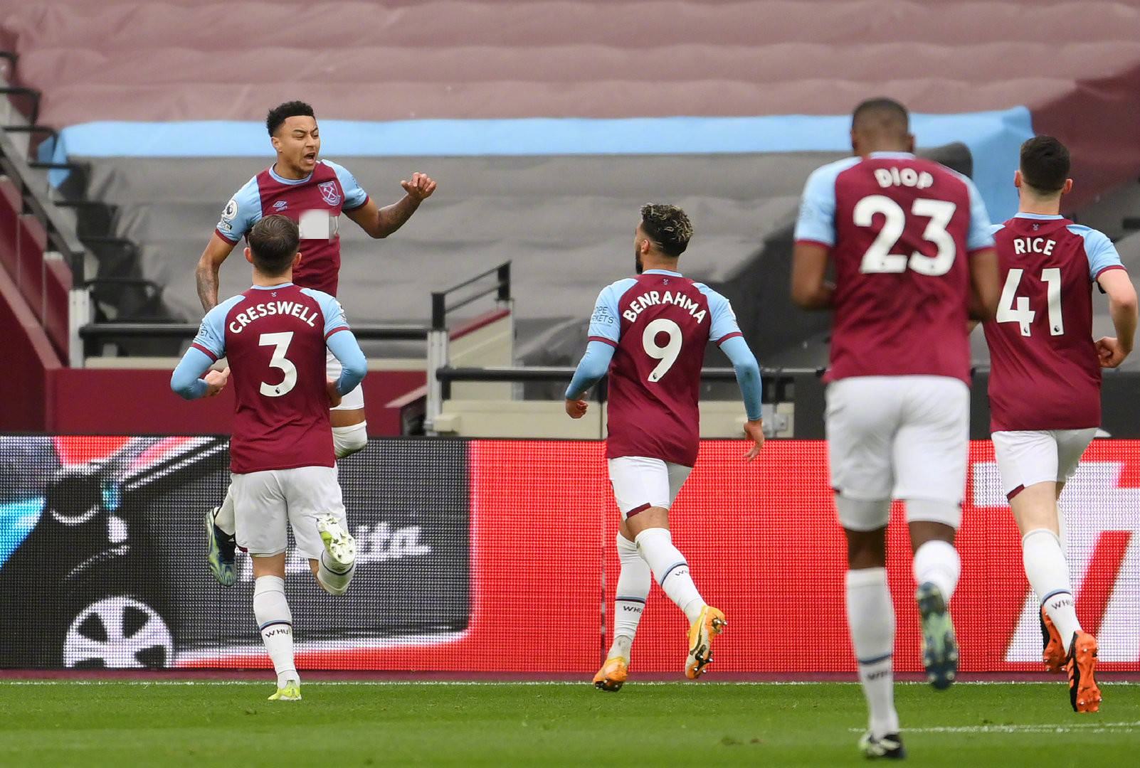 闻名于英超 闻名于英超